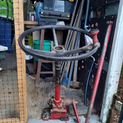 Lenkgetriebe IHC 533