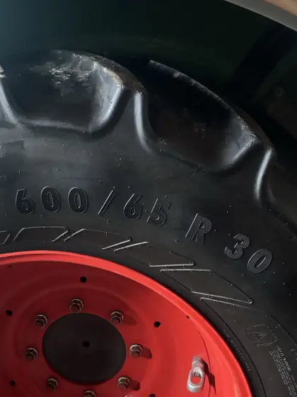 Reifen Continental 600/65 R30 AC 65