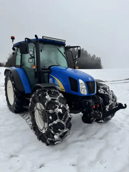 Verkaufe New Holland T5050