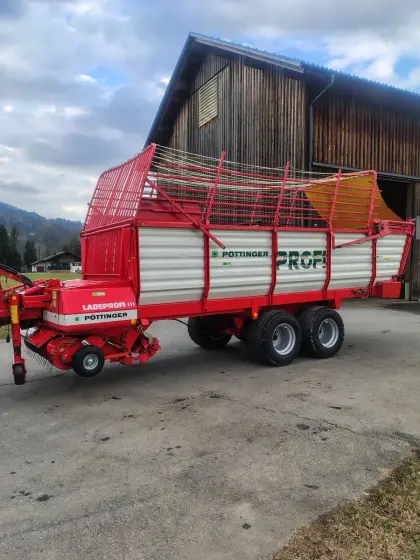 Ladewagen Pöttinger Ladeprofi 3