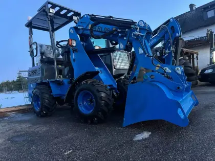 Rippa RL06 Teleskop Hoflader Radlader Hoftrac Kubota Motor