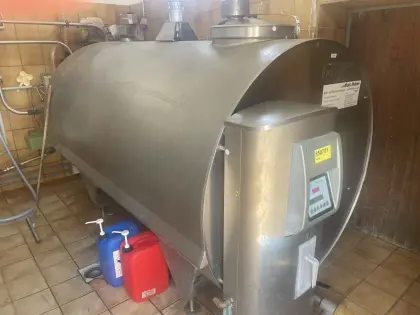 Verkaufe Rohrmelkanlage, Milchtank, Iglus