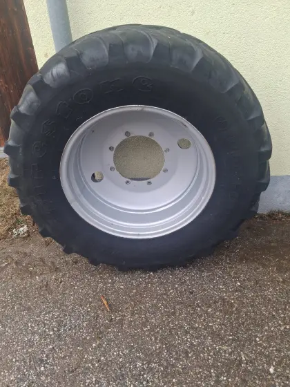 Kompletträder 480/65R28