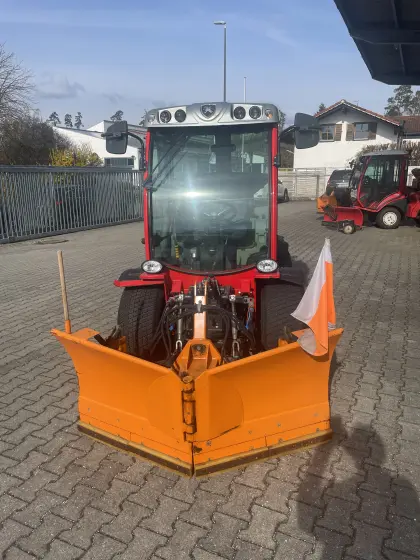 Carraro SP 5008 Kommunaltraktor