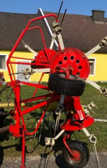 Suche Pöttinger Kreiselheuer