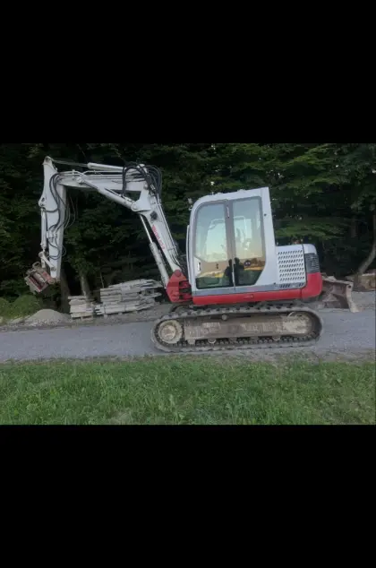 Takeuchi TB175 mit Powertilt