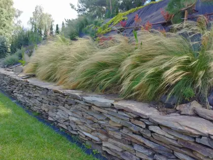 Schiefer Bruchsteine, Mauersteine, Natursteine