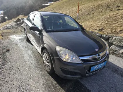 Opel Astra mit wenig km