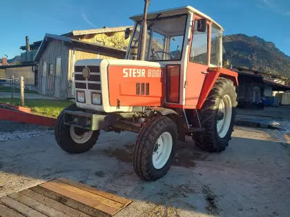 Steyr 8060