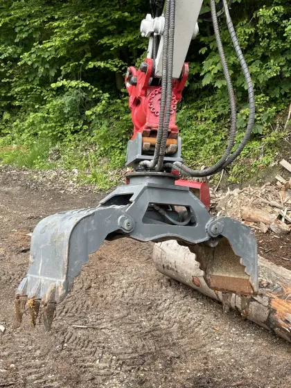 Greifer UG08 Menzi Muck Takeuchi TB290