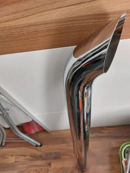 Chrom-Endrohr mit LED-Arbeitsscheinwerfern