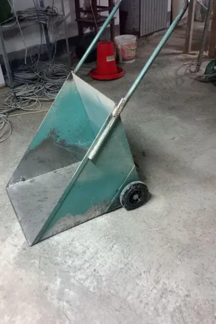 Getreide-Schüttwagen