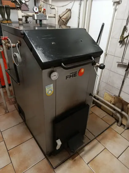 FRÖLING Festbrennstoffkessel