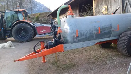 Güllefass für Berggebiete und Steilhangarbeiten