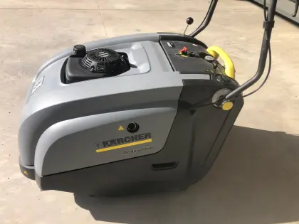 Kärcher Kehrmaschine KM 75/40 W