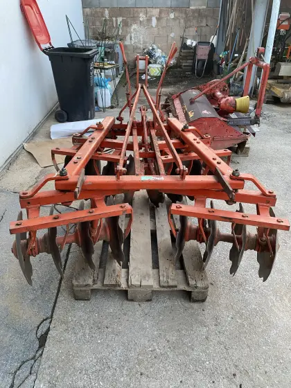 Weinbau X-Scheibenegge