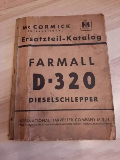 Farmall D 320 Ersatzteile-Katalog