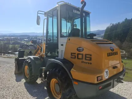 Liebherr Stereo 506 inkl. hydr. Klappschaufel + Palettengabel