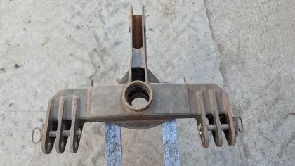 Anbaubock Pflug Heckgewicht