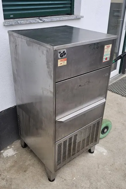 Maja SA 60 E Scherbeneismaschine