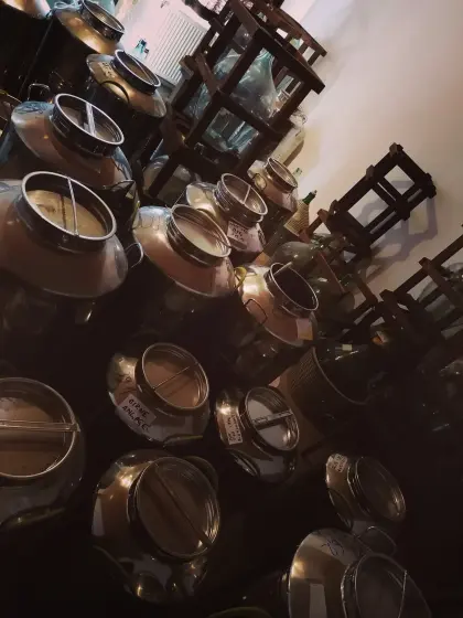 Verschiedene Sorten Edelbrände