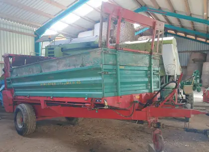 Miststreuer Kirchner Triumph 45