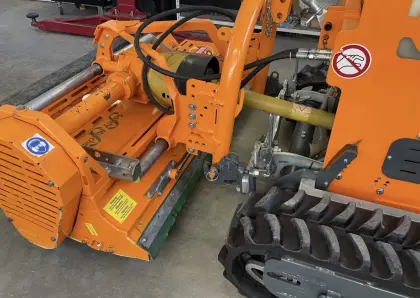 Niko RoboFlail VARIO D251 mit Yanmar 3-Zylinder 25 hp