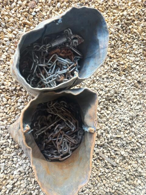 Toyota HiLux Schneeketten