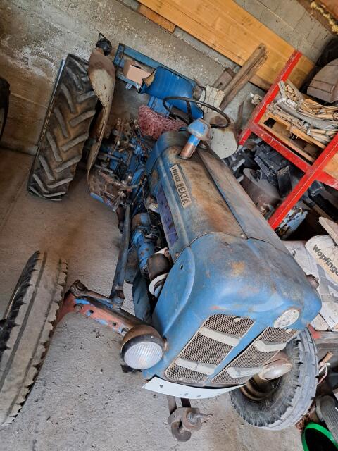 Fordson Dexta
