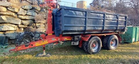 Hakenliftanhänger Pronar T285/1 mit 4 Abrollcontainern