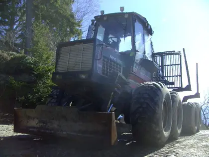 Valmet 890 Forwarder, Rückezug