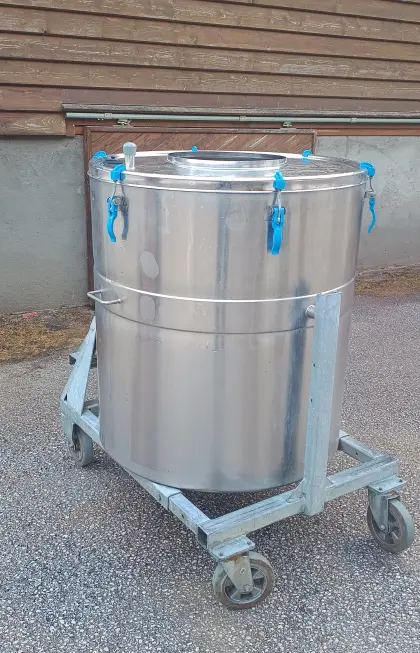 Milchtank 560l