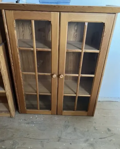 Verschiedene Möbelstücke