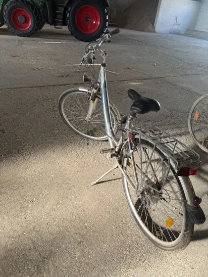 Verschiedene Fahrräder