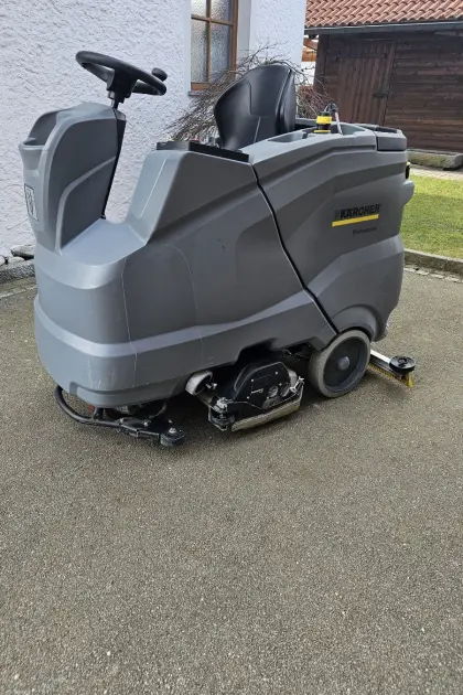 Scheuersaugmaschine, Putzmaschine Kärcher B150R