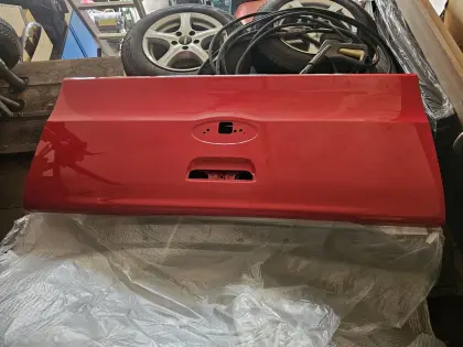 Originale Ford Ranger Heckklappe Racerot Neu