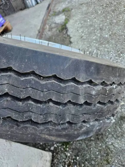 Neues Komplettrad für Tieflader