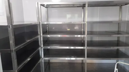 Niro Regal schwere Ausführung