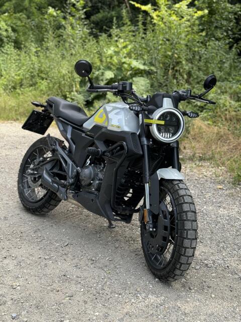Zontes GK 125 Motorrad, Bj. 2024
