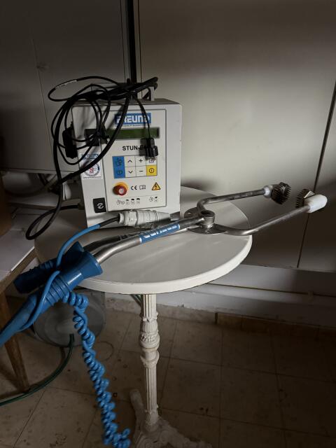 Betäubungsanlage Freund