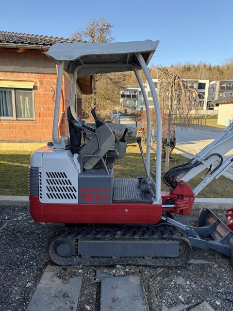 Takeuchi 016, 1.770 kg, 1,8 t
