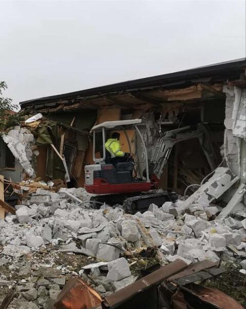 Minibagger mit, ohne Fahrer zur Miete, Erdbewegung, Abbruch