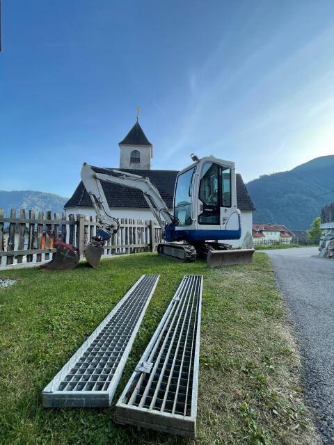 Takeuchi TB016