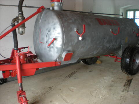 Güllefass 3.000 l Huber.