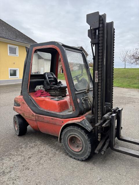 Stapler Diesel Linde H30D