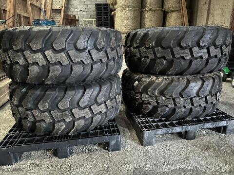 Kompletträder 455/70 R20 Alliance 608 mit Felgen