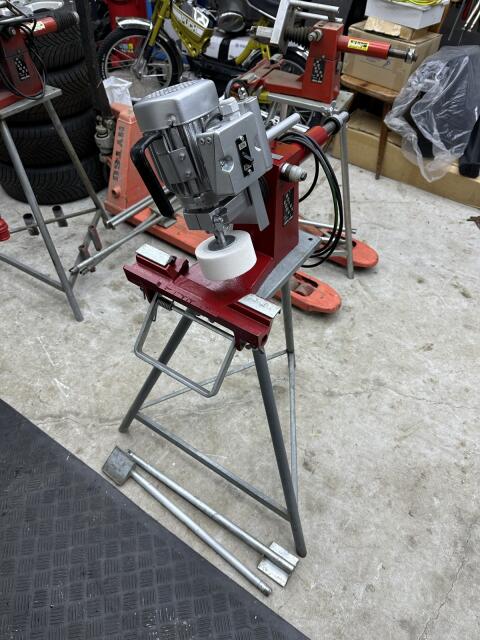 Mähmesserschleifer Schleifgerät Rotax