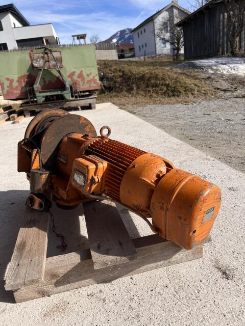 Kranmotor mit Getriebe