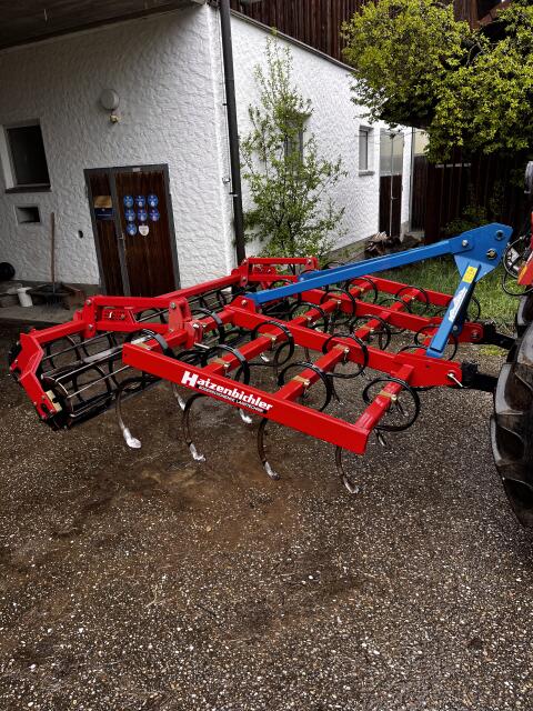 Grubber Hatzenbichler 275