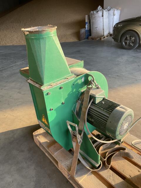 Ganzkornmühle MusMax GKM II